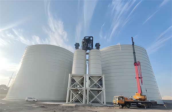 新城大型钢板库